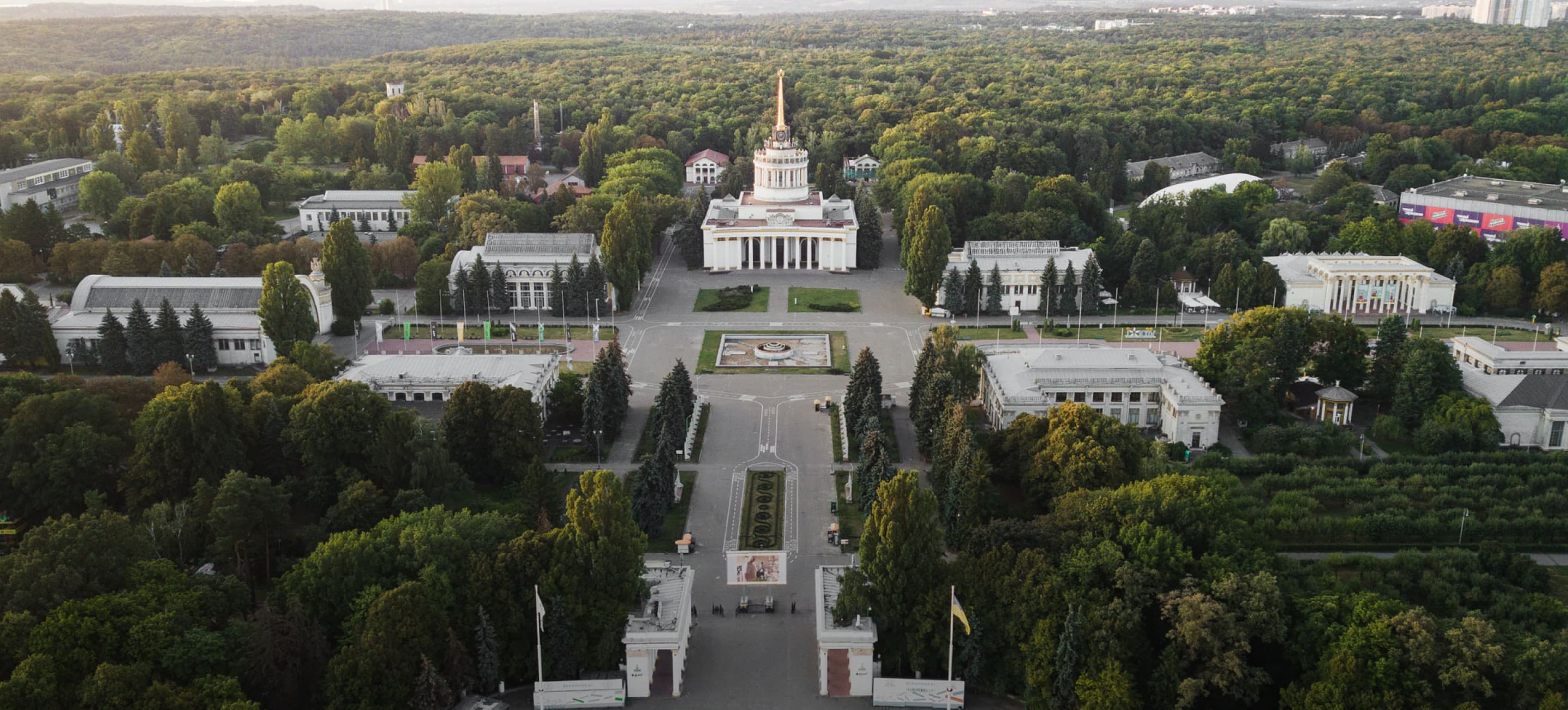 ВДНГ — це сучасний, культурно-розважальний парк, який крок за кроком прямує в інноваційне майбутнє.